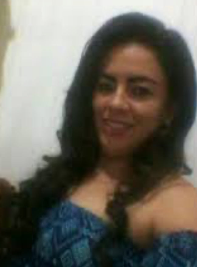 <em>Flor Velez</em>